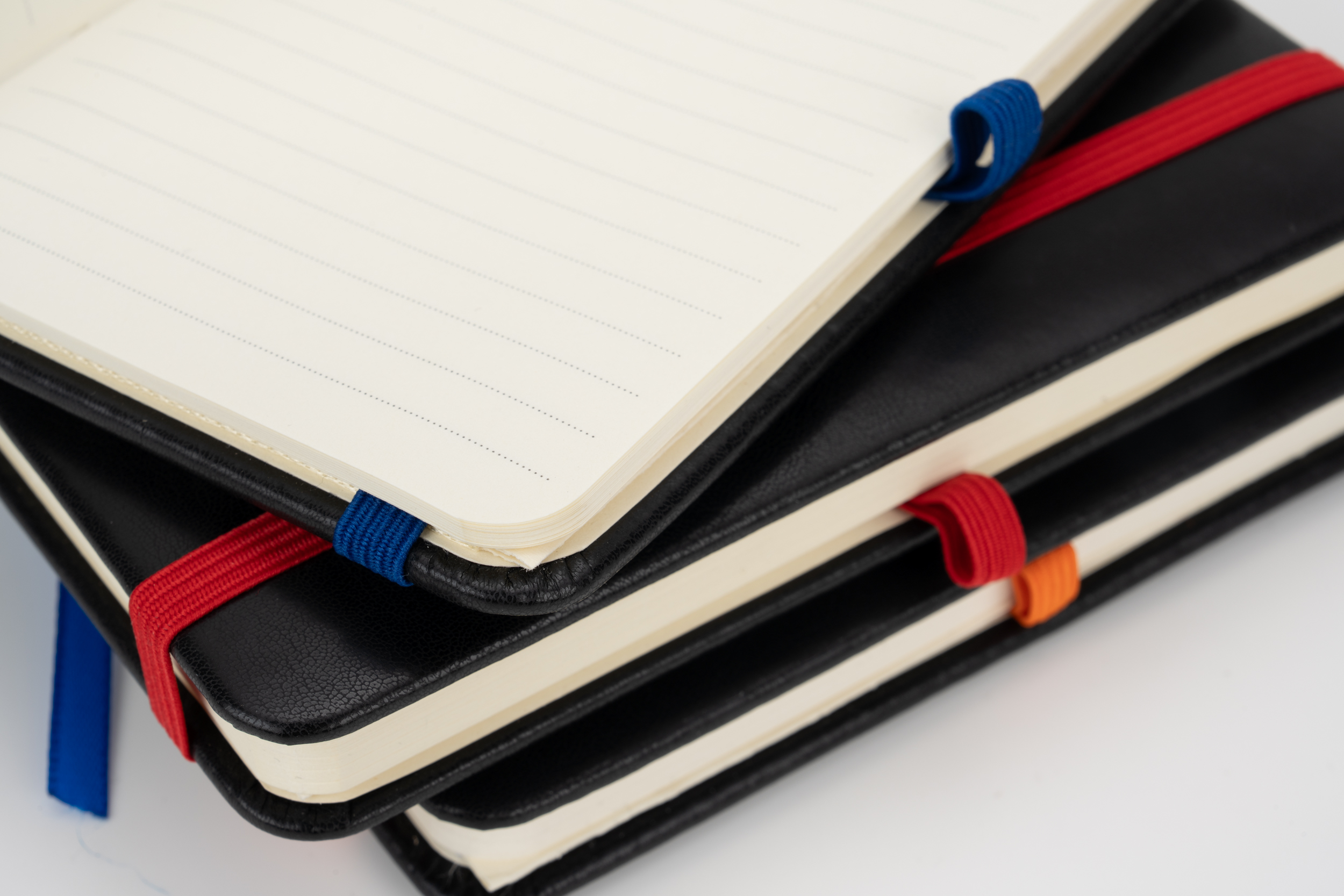 Notatnik A6 w linie ALEX