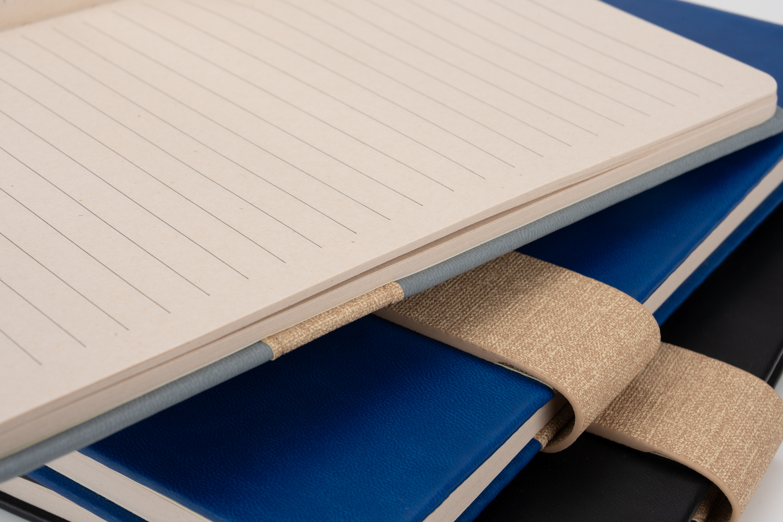 Notatnik A5 w linie DOUGLAS