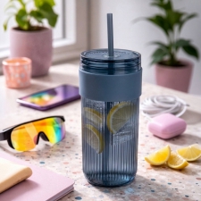 Kubek ze słomką 660 ml SOLEDAD