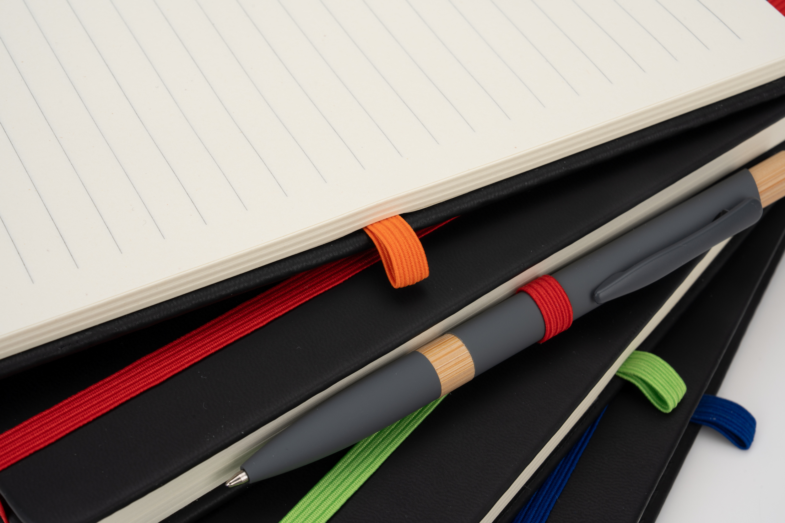 Notatnik A5 w linie SILKE