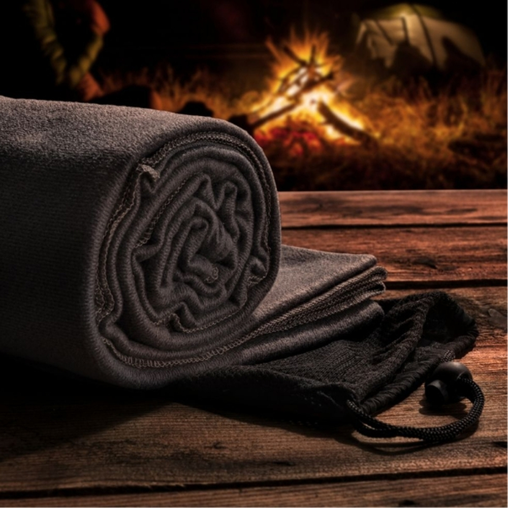 Koc BRISA Schwarzwolf