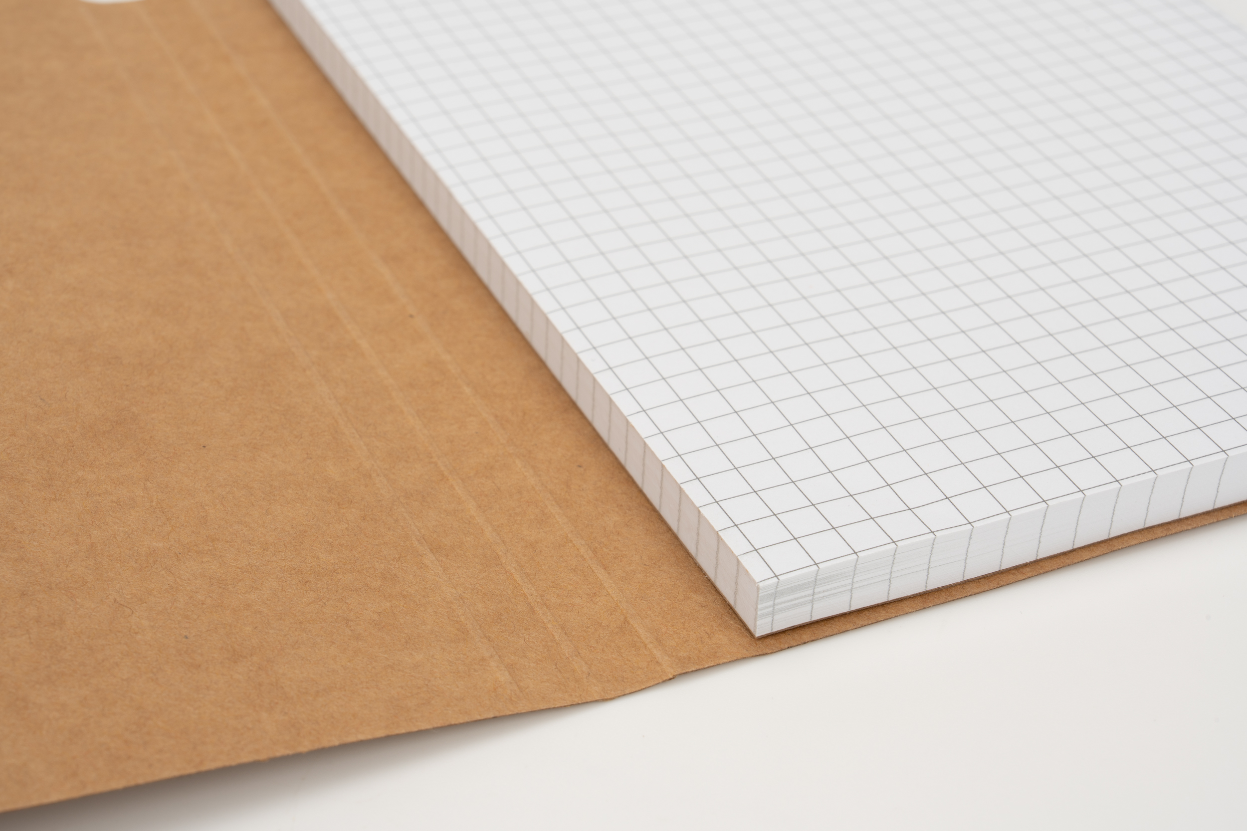 Notatnik A5 w kratkę z długopisem FELIX